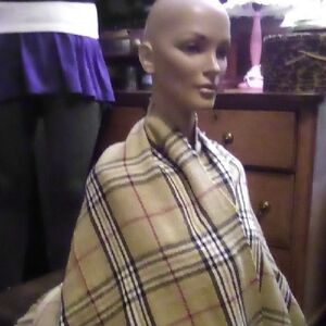 V Fraas 44 By 44 Inches Acrylic Scarf/Shawl.